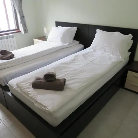 Flora Daisy Nr 28 アパート