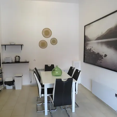 アパート Flora Daisy Nr 28