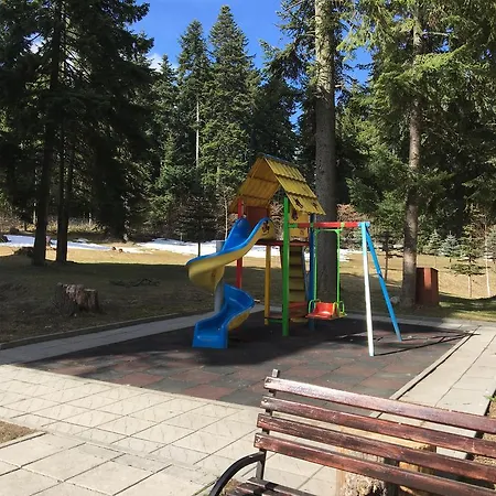 Flora Daisy Nr 28 アパート *